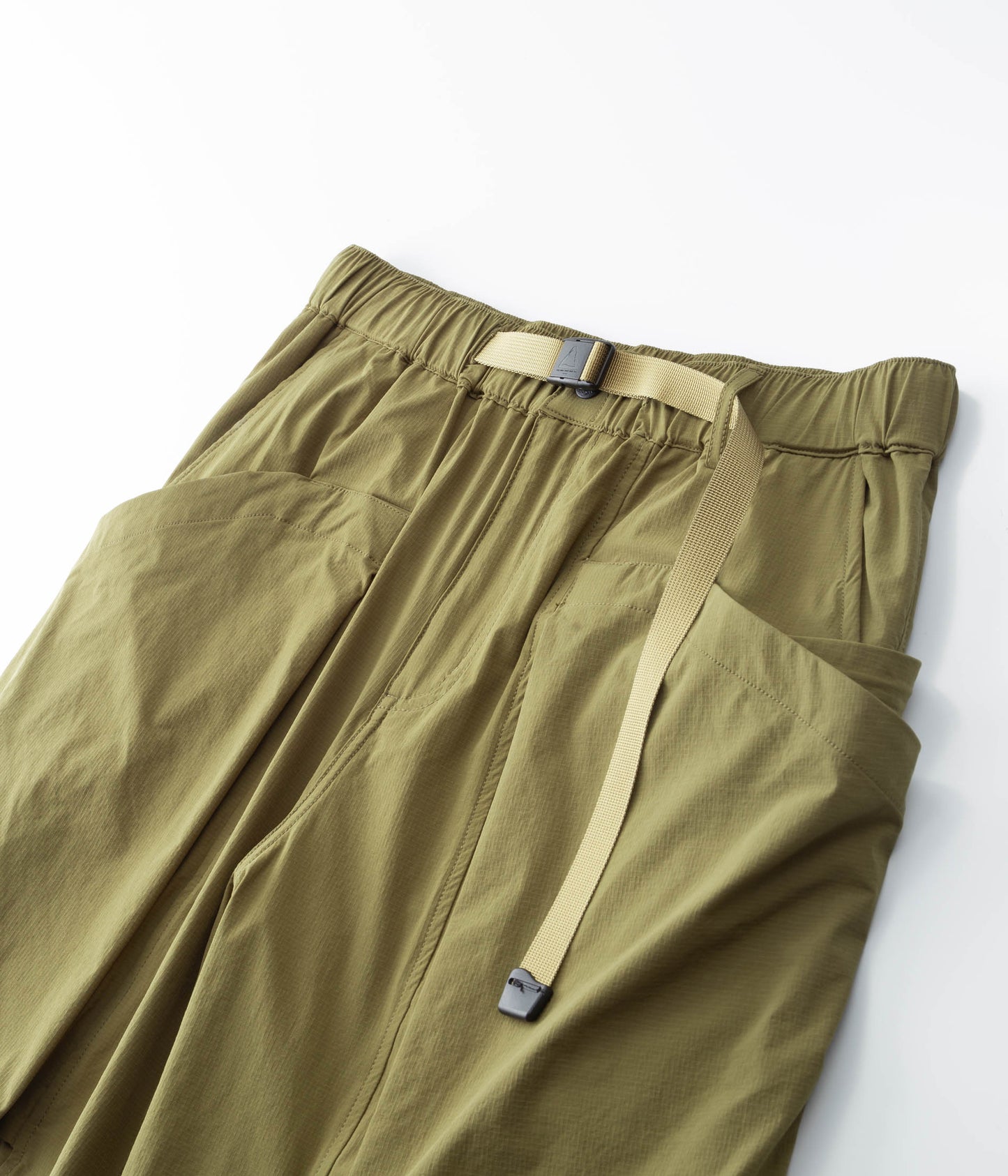 [Three-dimensional quick-drying rebound ultra-light functional shorts]