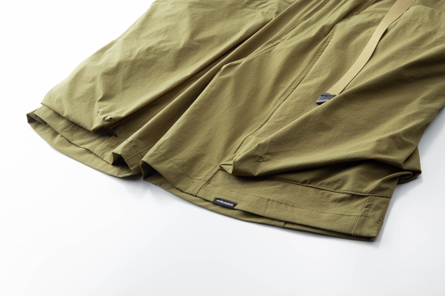 [Three-dimensional quick-drying rebound ultra-light functional shorts]