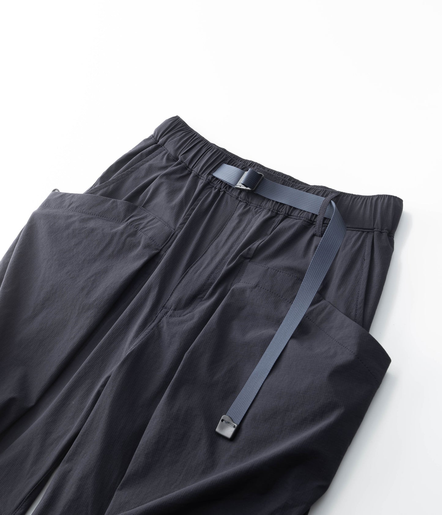 [Three-dimensional quick-drying rebound ultra-light functional shorts]