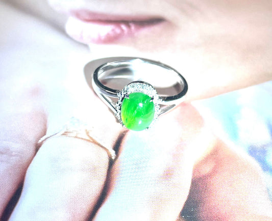 緬甸天然翡翠冰陽綠戒指